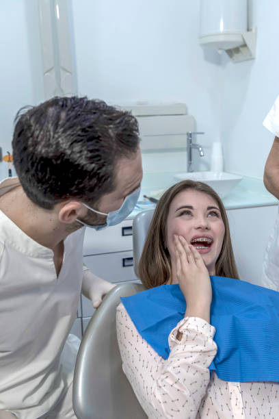 Best Emergency Broken Tooth Repair in Mastic Beach, NY